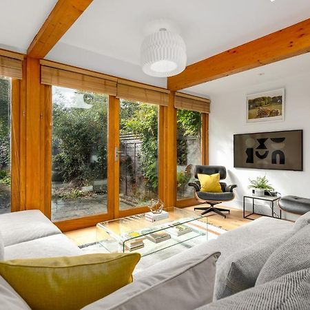 Апартаменты The Victorian House - Enticing 3Bdr House With Garden Оксфорд Экстерьер фото