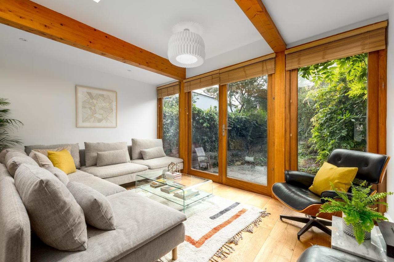 Апартаменты The Victorian House - Enticing 3Bdr House With Garden Оксфорд Экстерьер фото